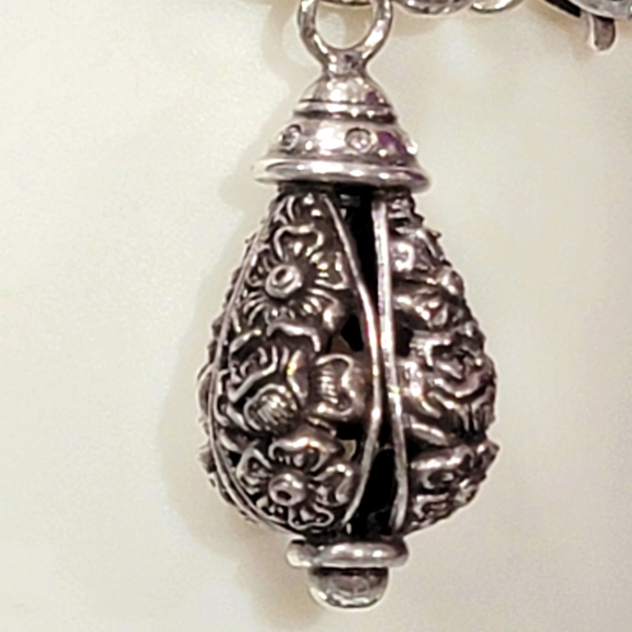 BRIGHTON RETIRED CASCADING TEARDROP CHARM BRACELET NWOT ✨️ - Picture 2 of 7